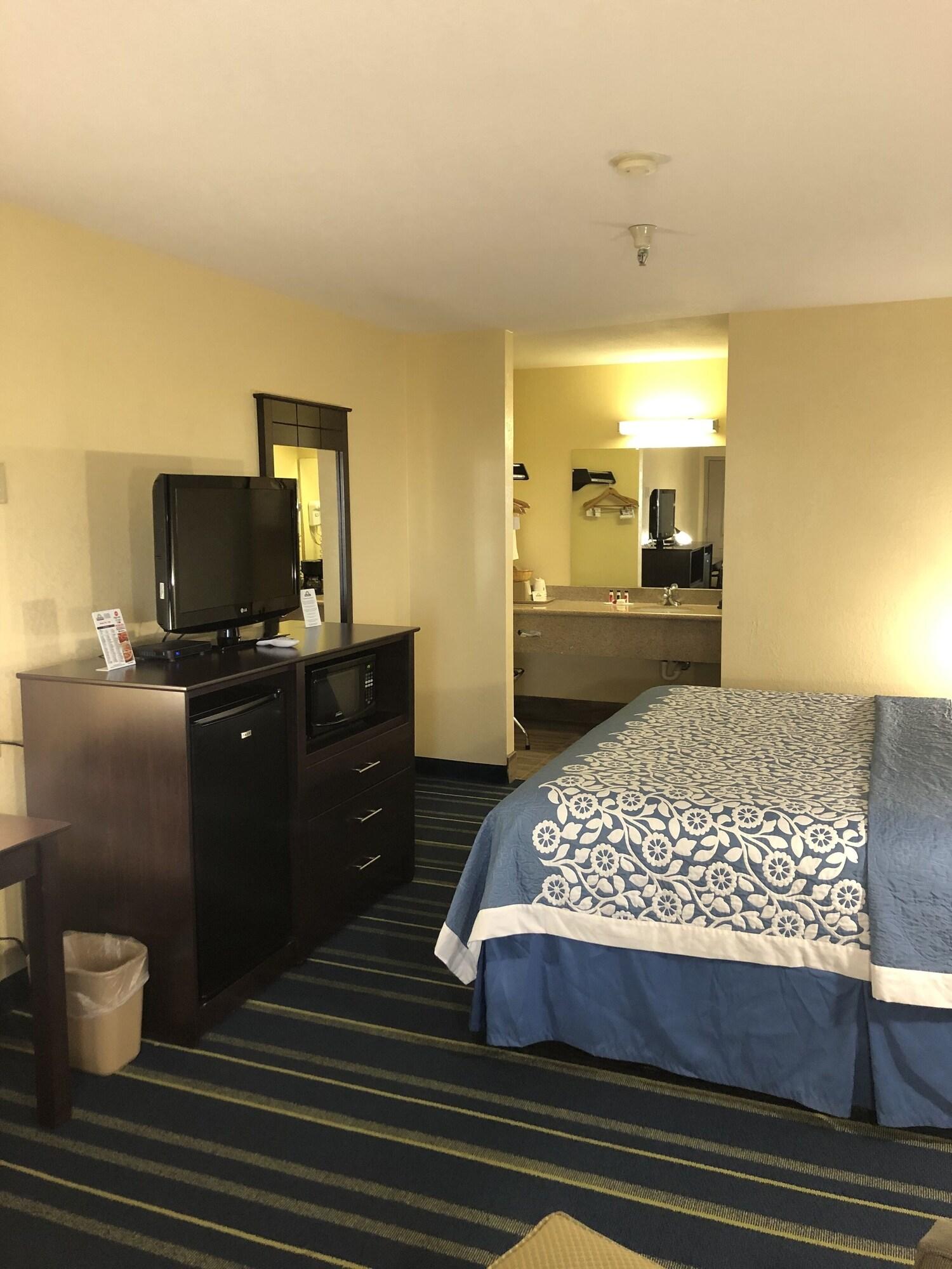 Days By Wyndham Motel