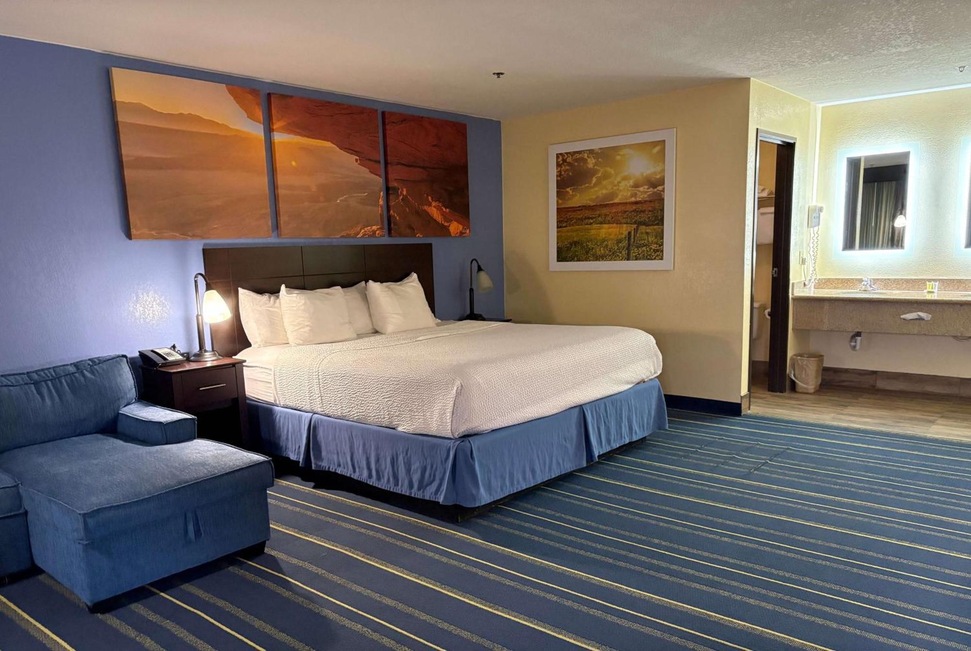 Days By Wyndham Motel 2*