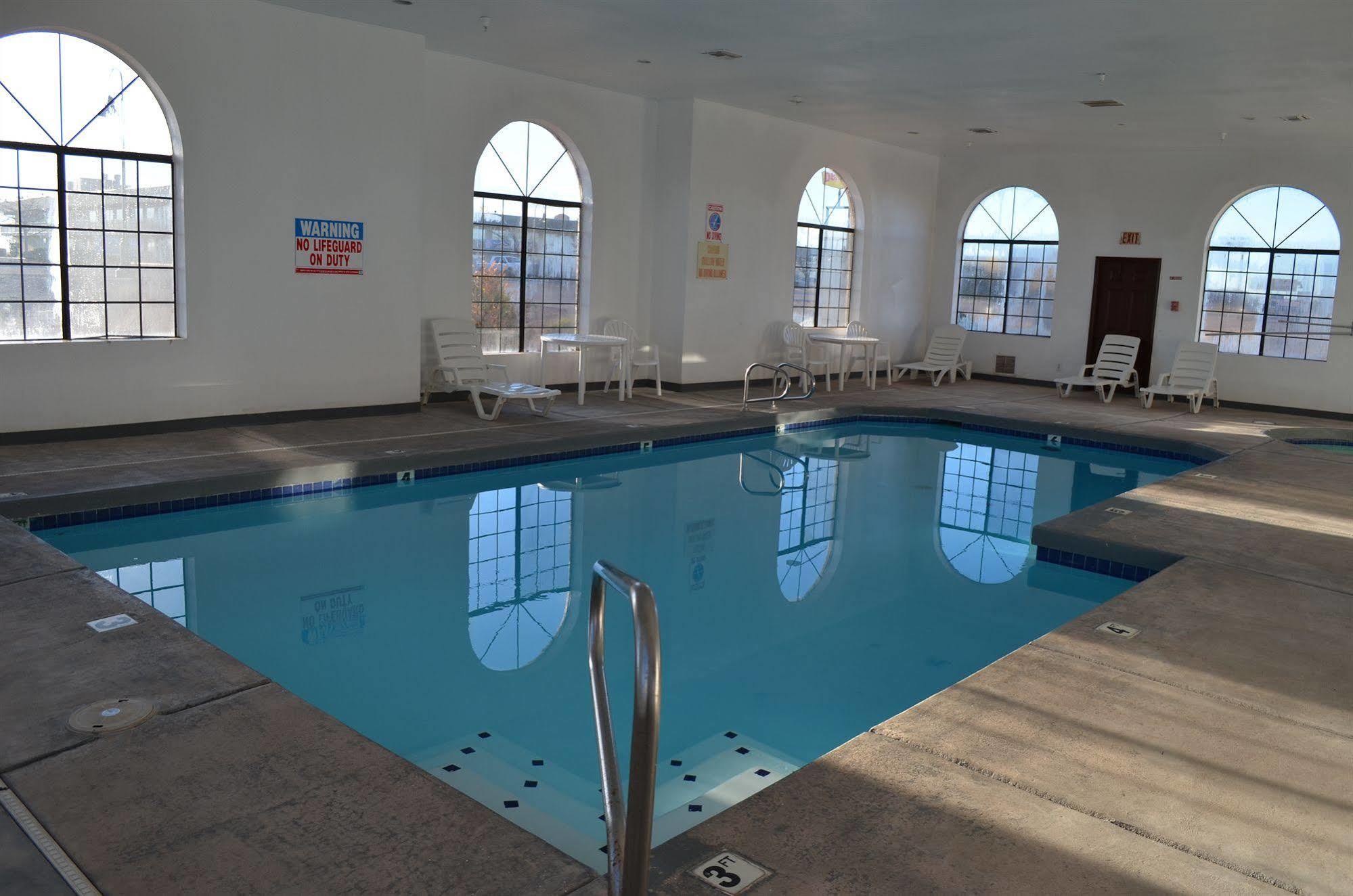 Days By Wyndham Motel 2*